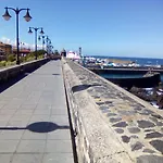 Carlos Y Rosa *